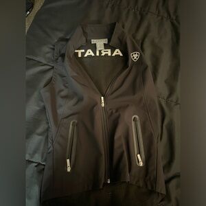 Ariat vest